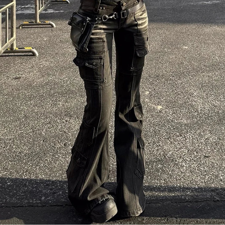 Low-Rise Grunge Siren Cargo Jeans