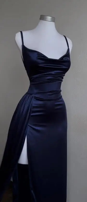 Global Spice Halter Dress