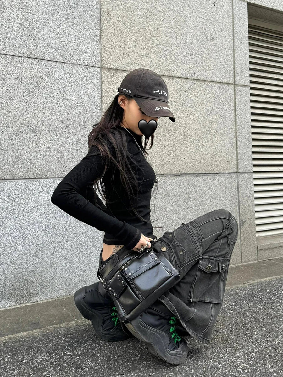 Low-Rise Grunge Siren Cargo Jeans